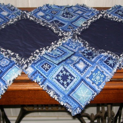 Blue snowflake christmas rag quilt table runner