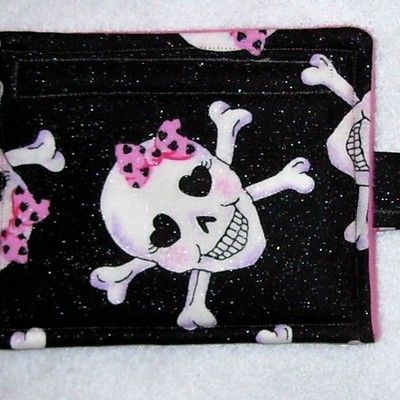 Skulls with hot pink wristlet coin purse
