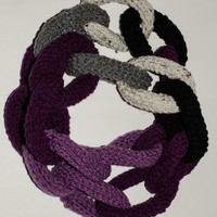 Chain Link Scarf - Light and Dark Purple, Grey, Oatmeal and Black - Thumbnail 2