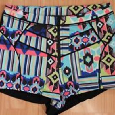 Black aztec tribal print high waist festival hot pants shorts size 10 38