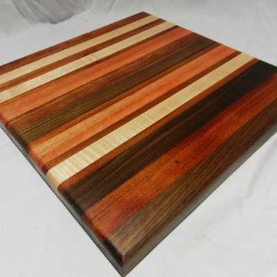 Wood cutting board
