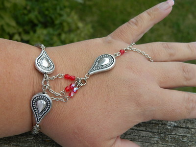 Silver with ruby crystals bracelet