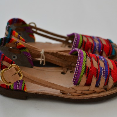 Size 21 us 5 infant/toddler caites