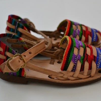 Size 21 us 5 infant/toddler caites