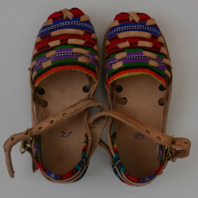 Size 21 us 5 infant/toddler caites