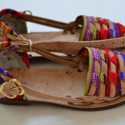 Size 23/us 7 infant/toddler caites