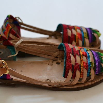 Size 23/us 7 infant/toddler caites