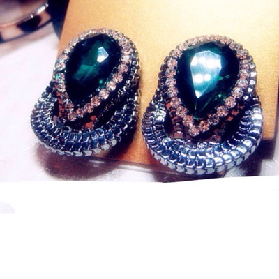 Emerald  ultralarge studs