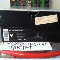 Air Jordan Flint 12s size 9 - Thumbnail 4