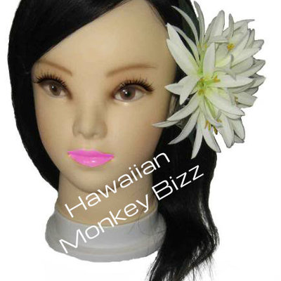 White silk lily hair clip . . . - Thumbnail 4