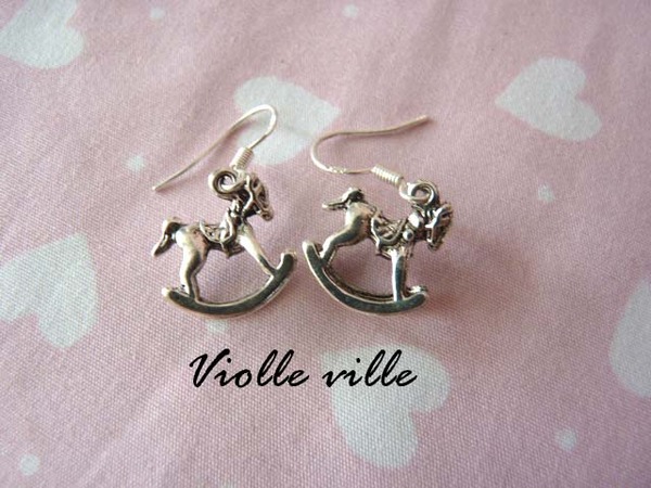 Rocking horse earrings