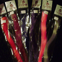 22" Clip-in Hair Streaks (Various Colors) - Thumbnail 1