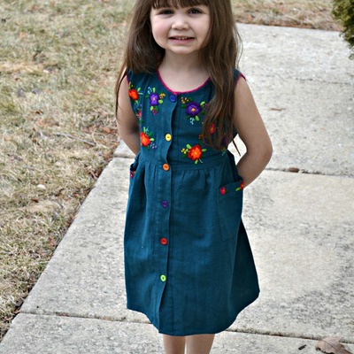 Flower embroidered dress size 4-5 yrs.