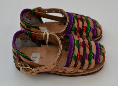 Infant/Toddler Caites (sandals) size 18/US 3-3.5