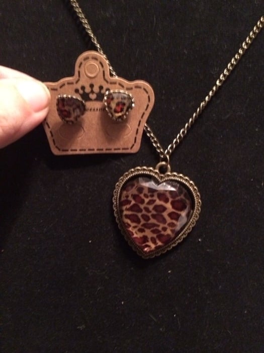 Cute and Trendy Leopard Heart pendent and matching earrings