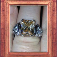 Gorgeous Peridot 10k White gold filled - Thumbnail 2
