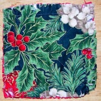 White and Red Poinsettias on Green Coaster Set - Thumbnail 2