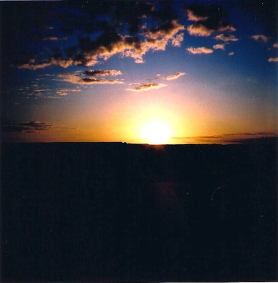 Amanecer en el desierto