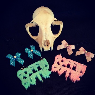 Coffin cutie necklace