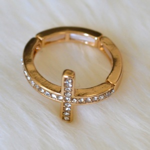 Cross Ring