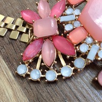 Emily - Sunburst Necklace (Coral) - Thumbnail 1