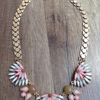 Elise - Trio Sunburst Necklace (Coral) - Thumbnail 1
