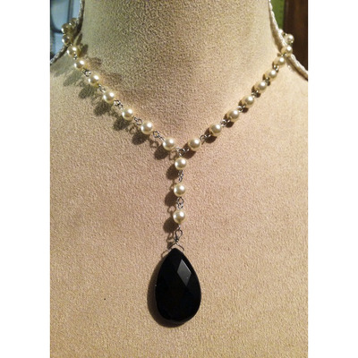 Pearls and tear drop pendant*