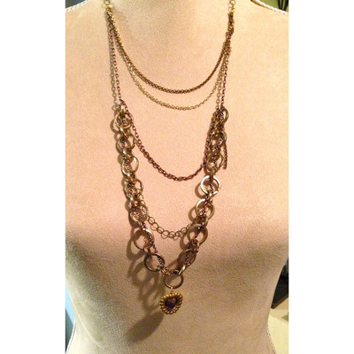 Multi chains with purple heart pendant