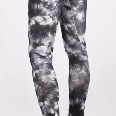 Gray fractal tights