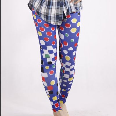 Blocks, dots & hearts tights