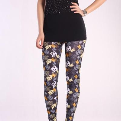 Colorful skull & crossbones tights