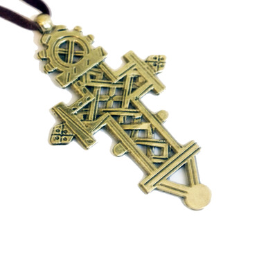 Diy  vintage cross necklace