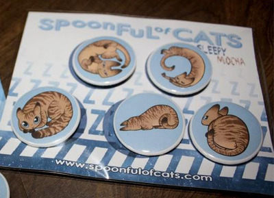 Sleepy Mocha Button Set