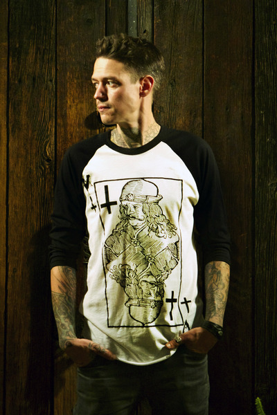Vlad-WH Raglan