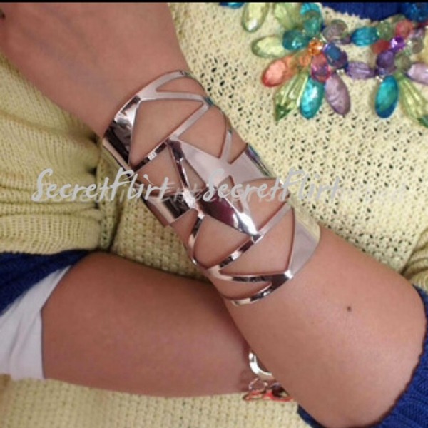 Geometric Large Opened Cuff Bangles