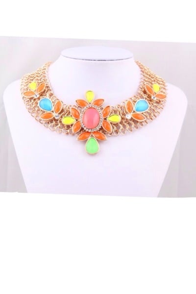 crystal statement flower choker