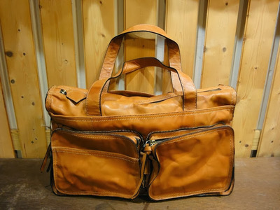 Traveler Leather Bag