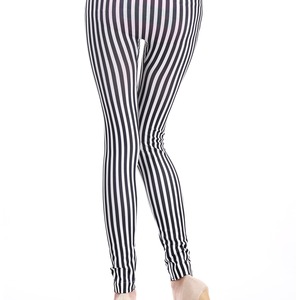Black and White Striped Leggings - Thumbnail 1