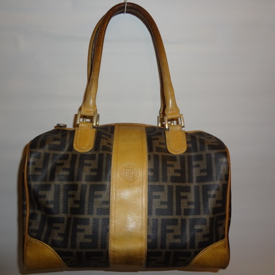 Vintage authentic fendi purse 
