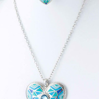 	HEART PENDANT NECKLACE - Thumbnail 1