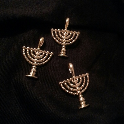 Menorah Pendant (Gold plated)