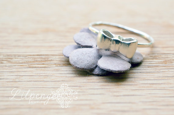 Sterling Silver dainty bow ring