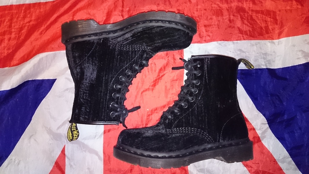 Black Crushed Velvet Dr Doc Martens - Goth Hippy Vegan - UK 3*36 EU*5 US