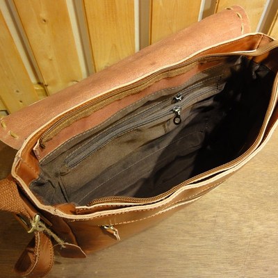 Retro leather messenger bag