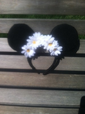 Daisy inspired ears