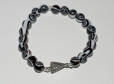 "Tribal Pyramid" bracelet