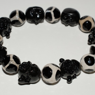 "buddha black/white"