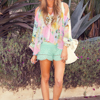 Crochet Layered Shorts in Black - Thumbnail 1