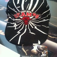 1996 Chicago Bulls Snapback NEW - Thumbnail 4