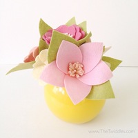 Felt Flower Bouquet - Light Pinks & Yellows - Thumbnail 1
